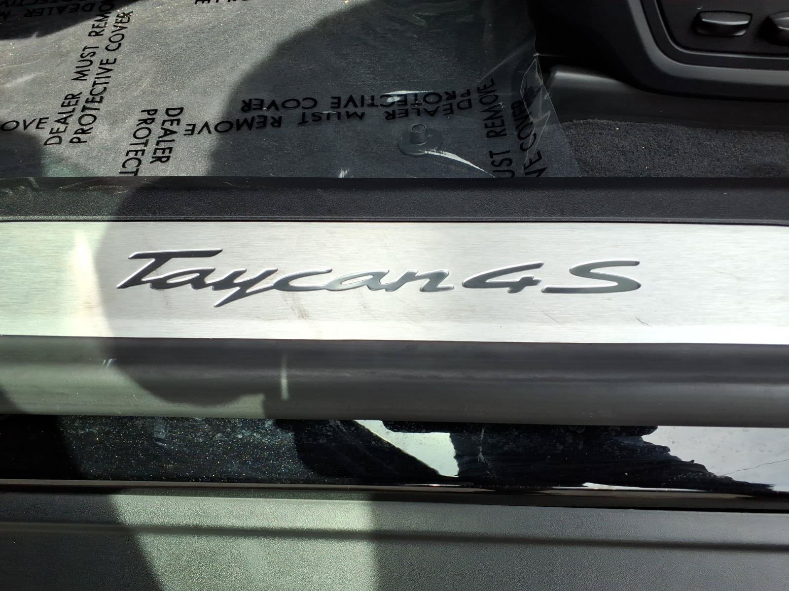 Used 2020 Porsche Taycan 4S AWD/4WD image 19