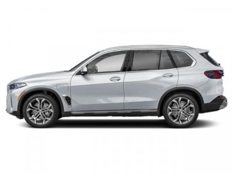 New 2026 BMW X5 xDrive50e w/ M Sport Package image 3