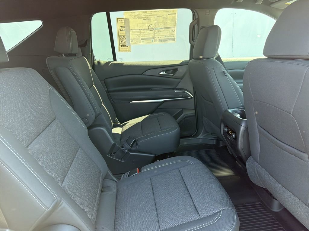 New 2026 Chevrolet Traverse LT w/ Driver Confidence Package AWD/4WD image 6