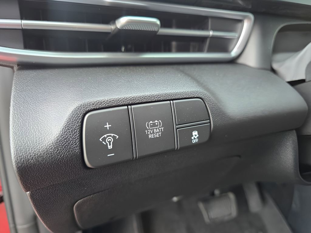 New 2025 Hyundai Elantra Blue image 18