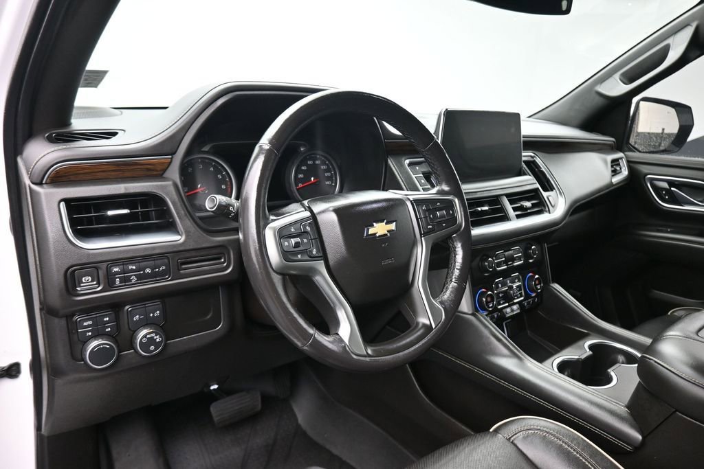 Used 2021 Chevrolet Suburban Premier AWD/4WD image 14
