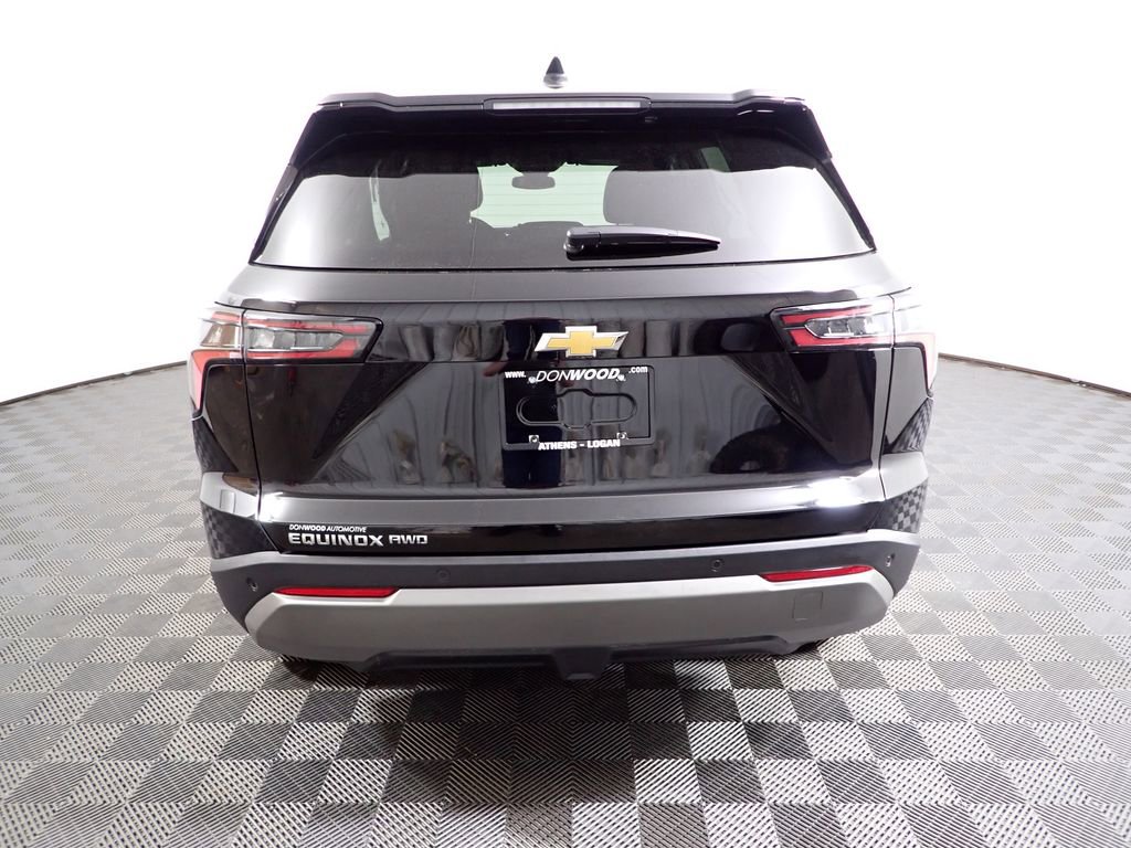 Used 2025 Chevrolet Equinox LT image 14