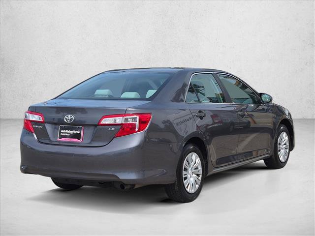 Used 2014 Toyota Camry LE FWD image 5