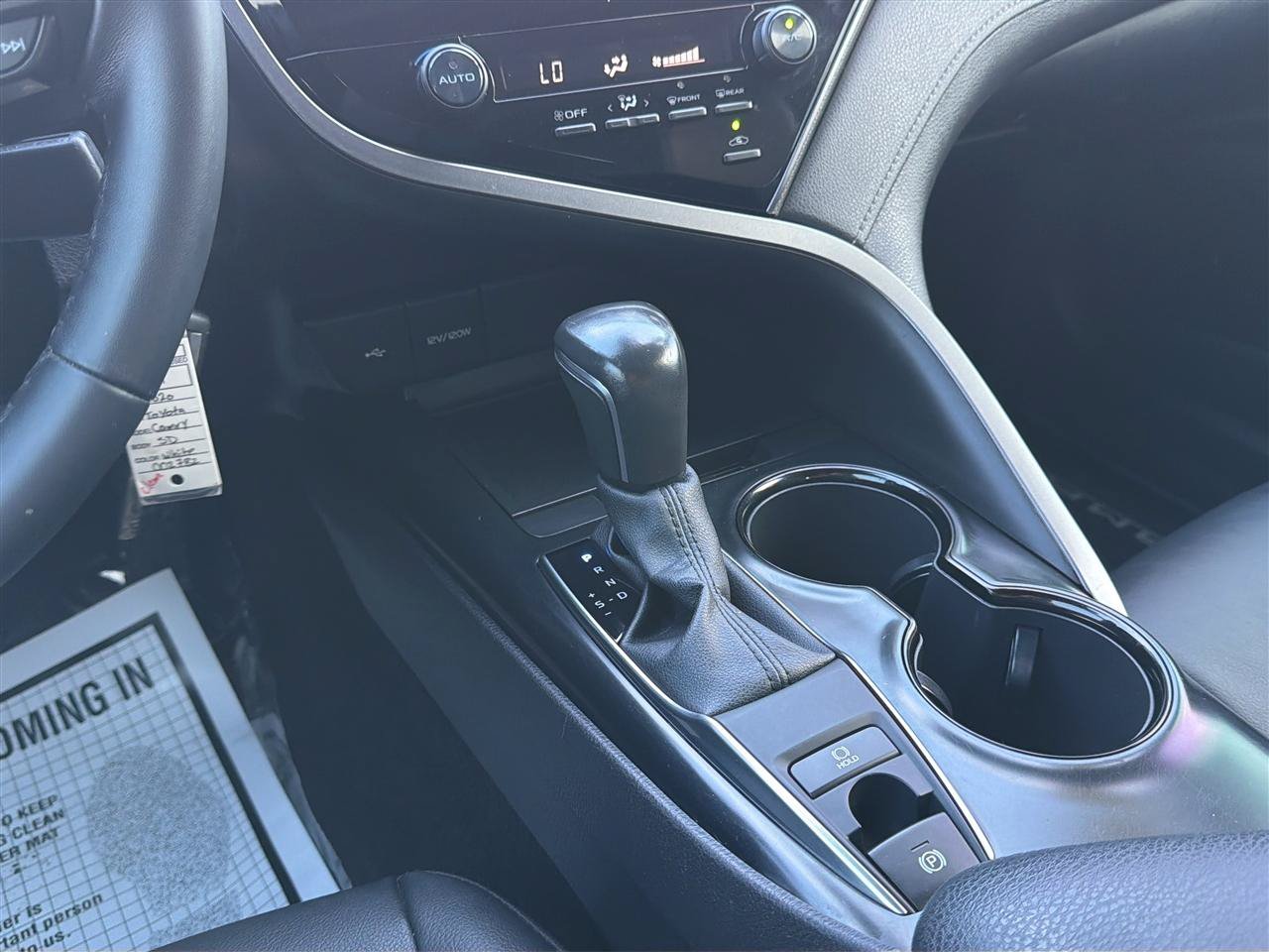 Used 2020 Toyota Camry SE AWD/4WD image 19