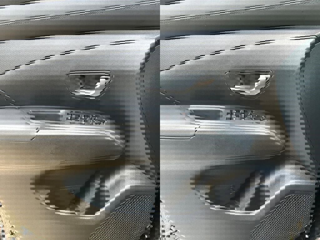 New 2025 Hyundai Santa Cruz SEL image 9