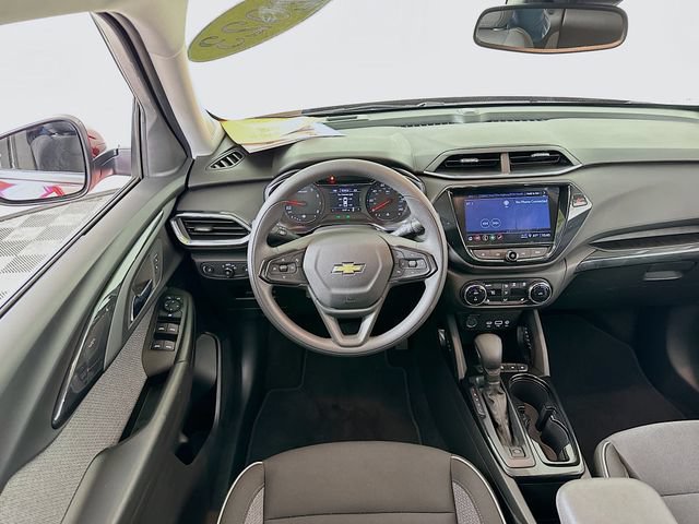 Used 2023 Chevrolet TrailBlazer LT w/ Convenience Package FWD image 28