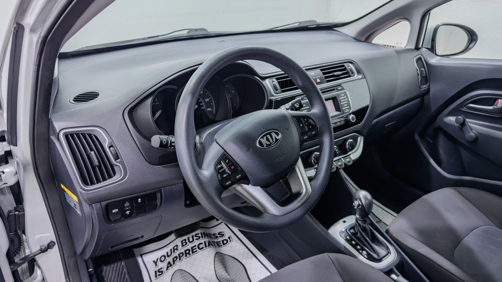 Used 2016 Kia Rio LX image 12