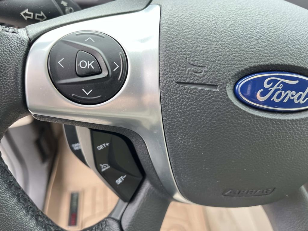 Used 2015 Ford Escape Titanium AWD/4WD image 30