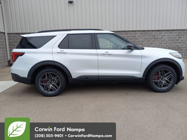 New 2026 Ford Explorer ST-Line w/ ST-Line Street Pack video 2