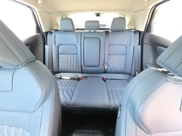 Used 2024 Nissan Ariya AWD image 22