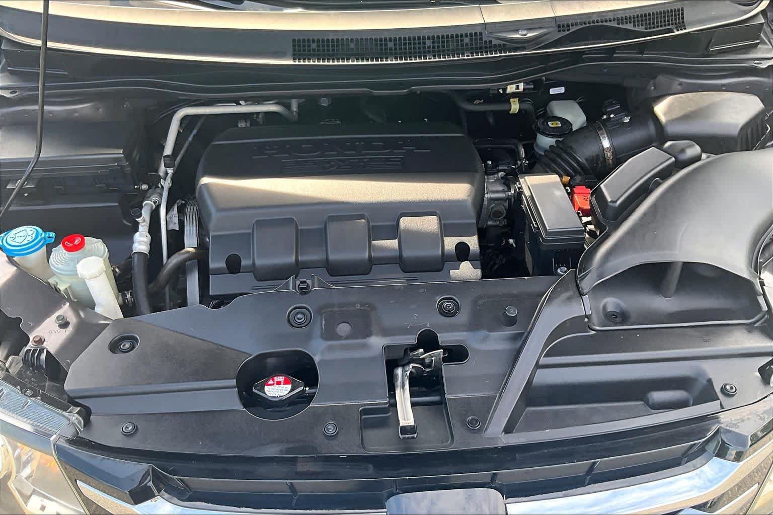 Used 2016 Honda Odyssey SE image 31