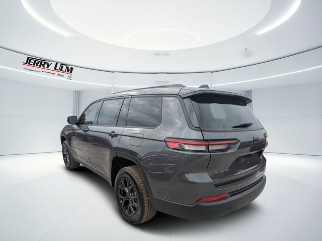 New 2025 Jeep Grand Cherokee L Laredo image 5