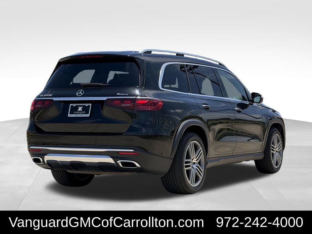 Used 2024 Mercedes-Benz GLS 450 4MATIC image 9