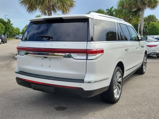 Certified 2022 Lincoln Navigator L Reserve RWD image 6