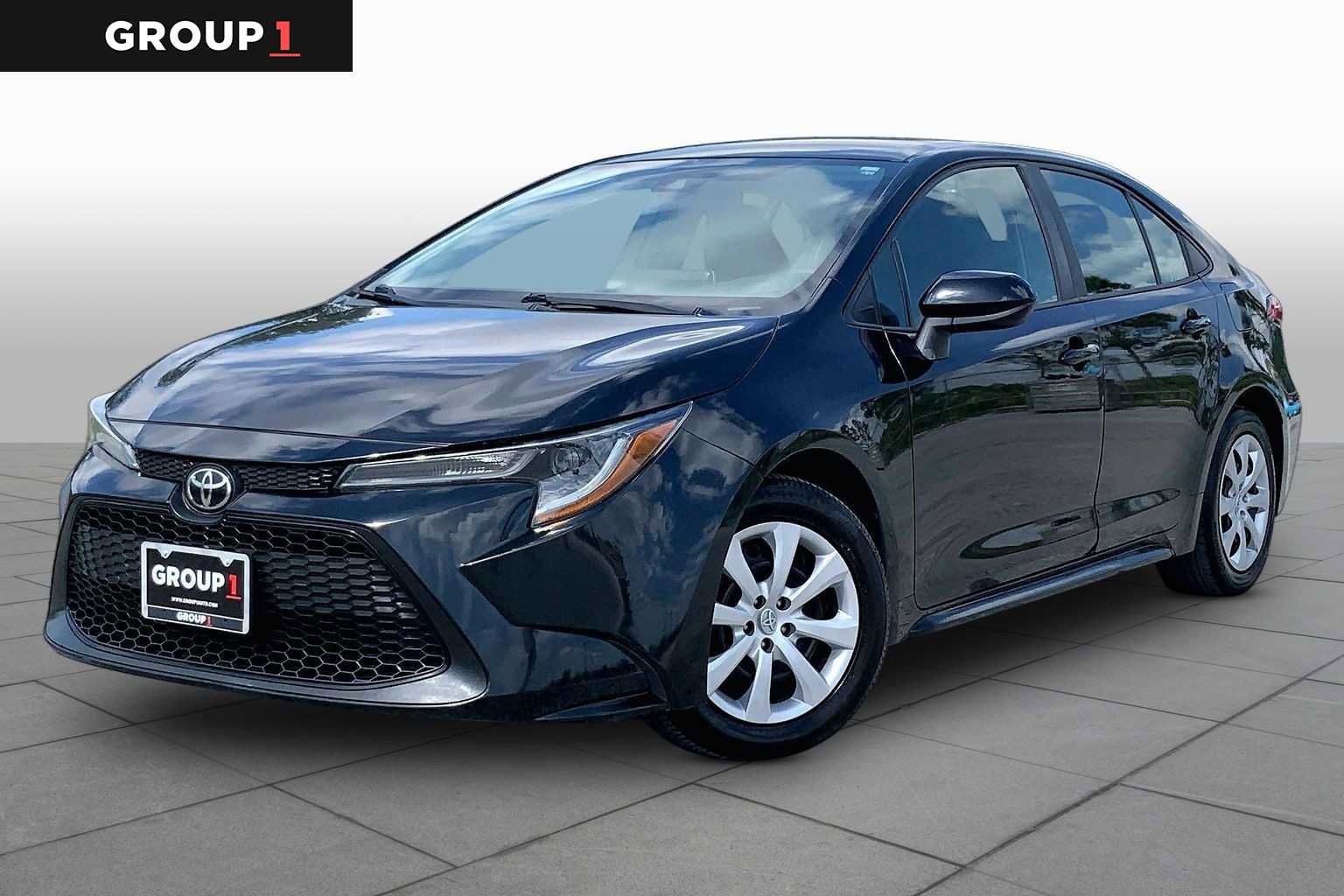Used 2021 Toyota Corolla LE FWD image 1