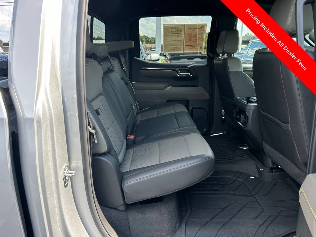 Used 2022 Chevrolet Silverado 1500 ZR2 w/ Technology Package AWD/4WD image 24