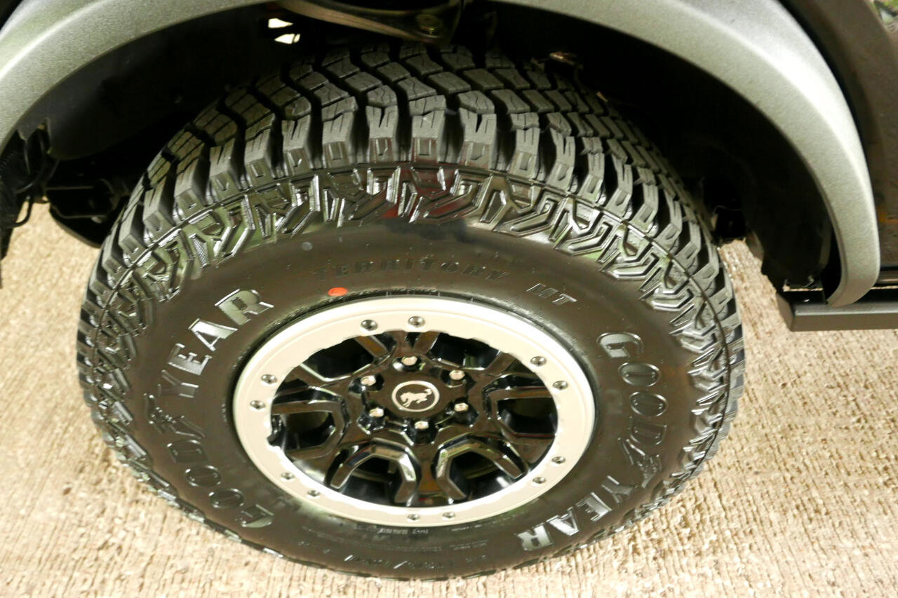 Used 2021 Ford Bronco Badlands image 34