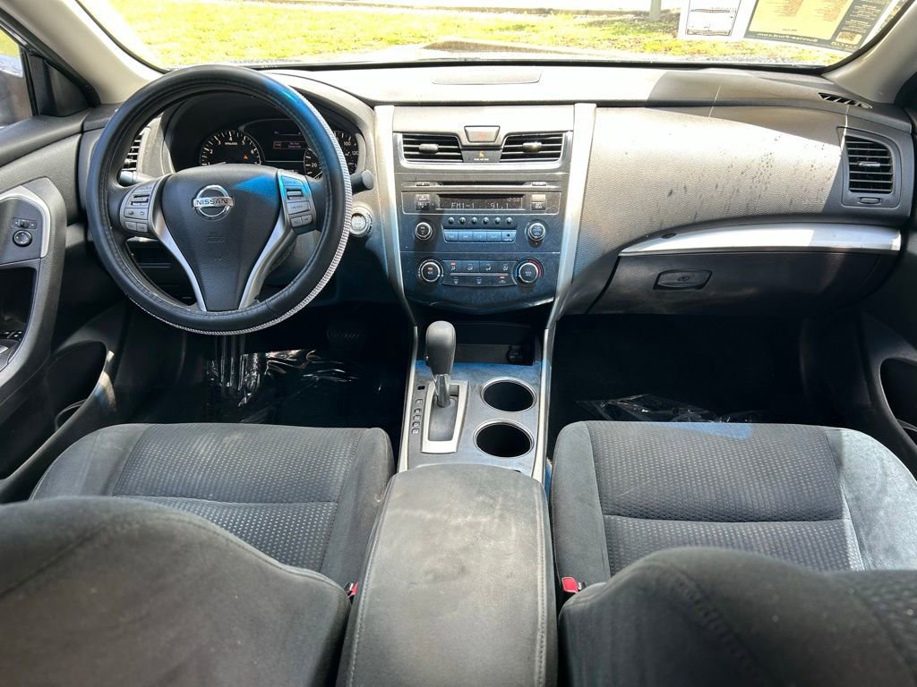 Used 2015 Nissan Altima 2.5 S FWD image 10