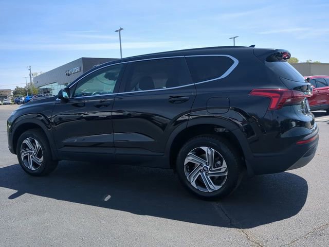 Used 2023 Hyundai Santa Fe SE AWD/4WD image 6