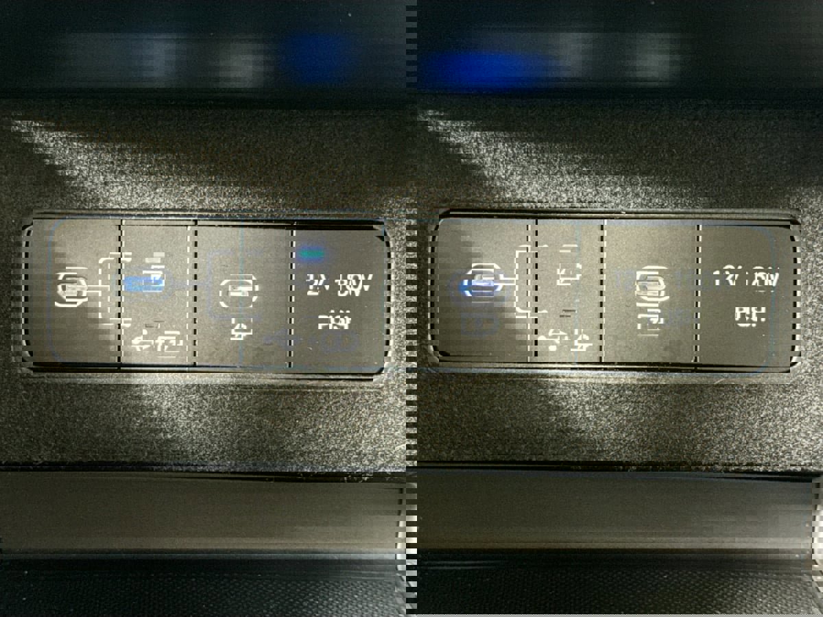 Used 2025 Hyundai Sonata SEL image 17