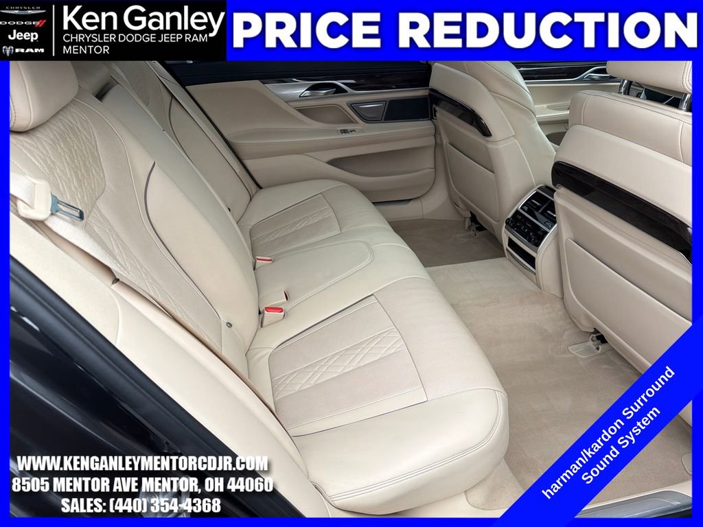 Used 2017 BMW 750i xDrive AWD/4WD image 23
