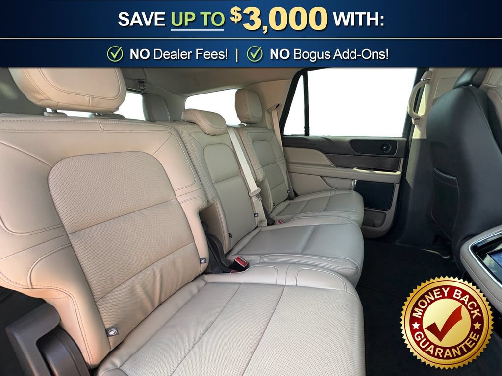 Used 2024 Lincoln Navigator Premiere AWD/4WD image 23