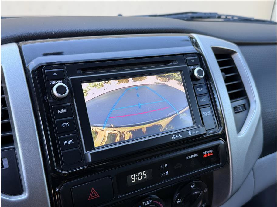 Used 2014 Toyota Tacoma PreRunner w/ SR5 Package RWD image 14