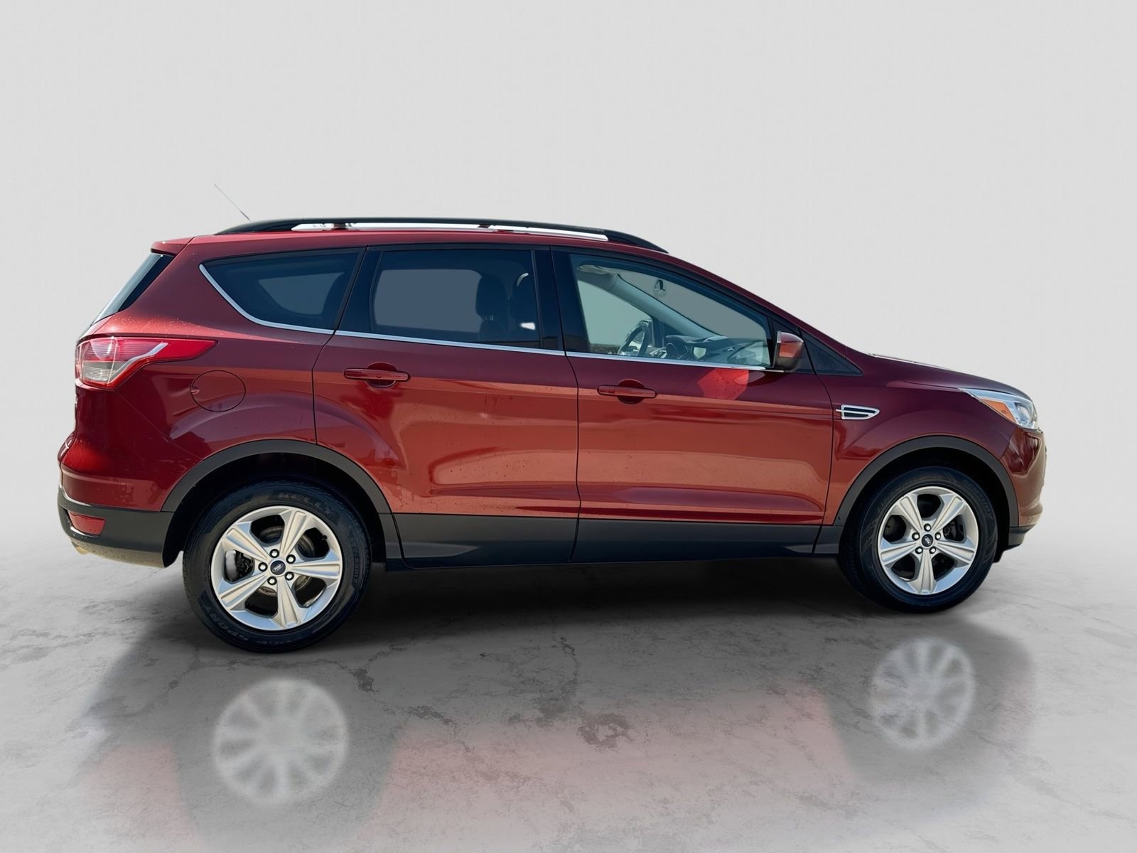 Used 2014 Ford Escape SE w/ Equipment Group 201A AWD/4WD image 9