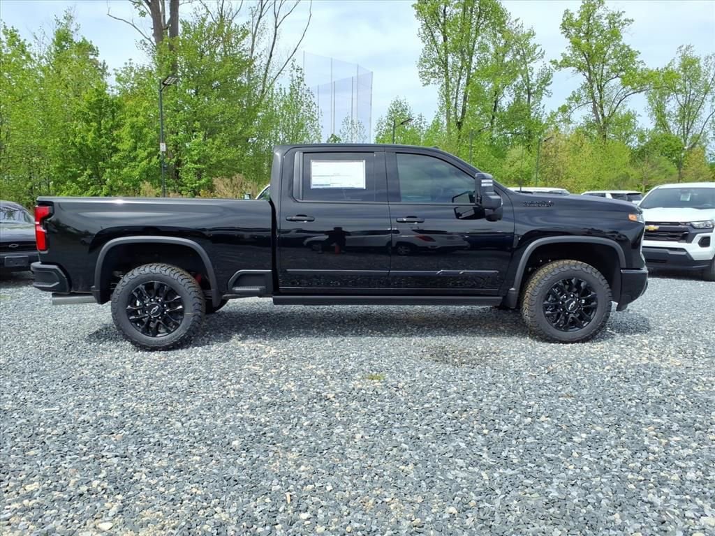 New 2026 Chevrolet Silverado 2500 High Country w/ Midnight Edition image 30