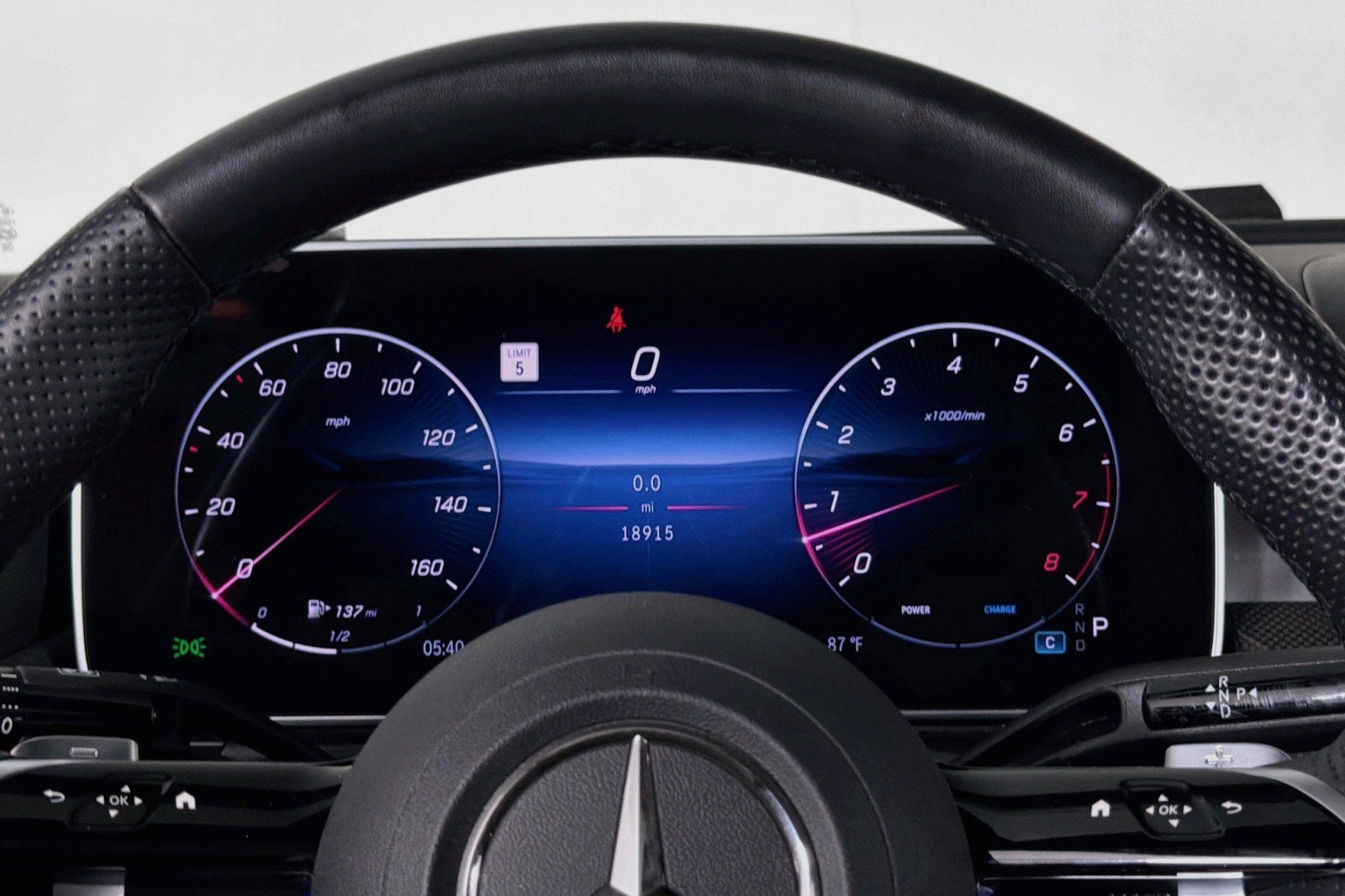 Used 2025 Mercedes-Benz CLE 300 4MATIC Coupe image 18