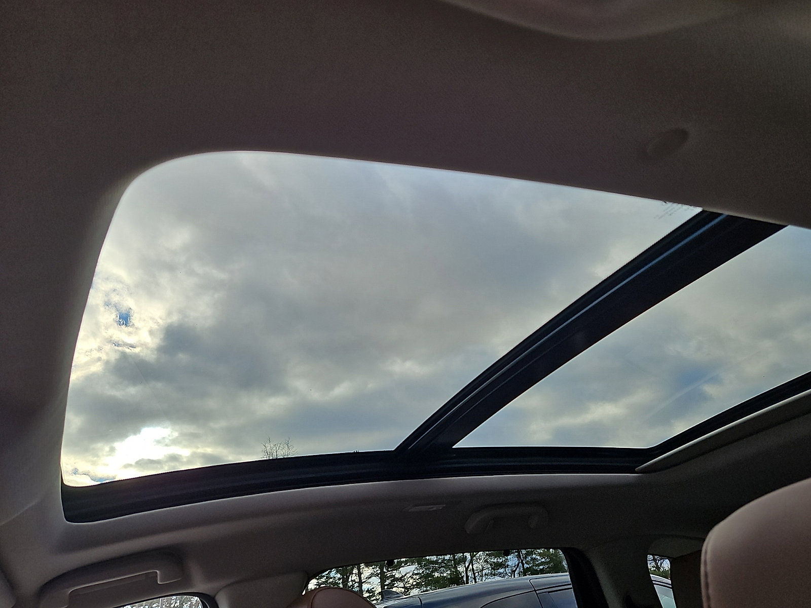 Used 2023 Acura MDX SH-AWD w/ Technology Package image 15