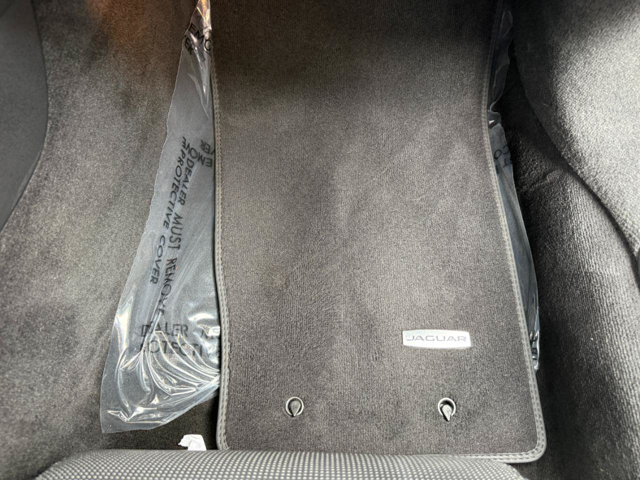 Used 2018 Jaguar F-TYPE Coupe RWD image 52