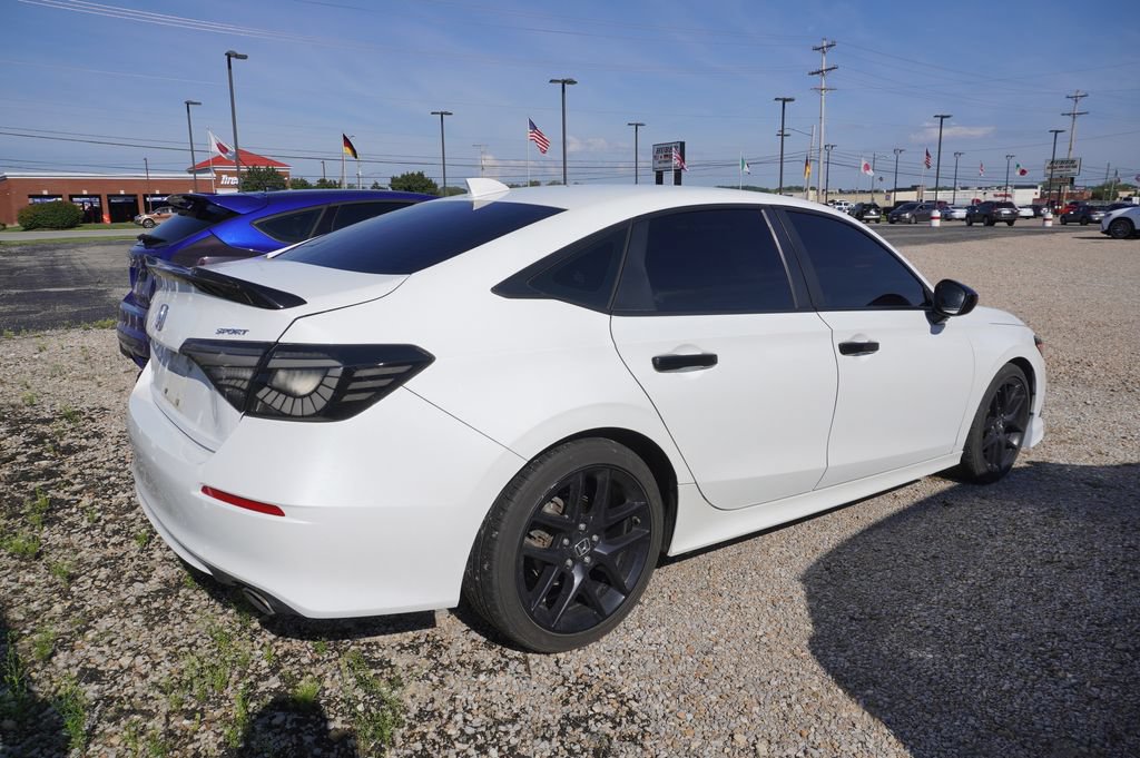 Used 2022 Honda Civic Sport image 6