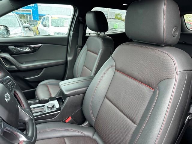 Used 2025 Chevrolet Blazer RS w/ Enhanced Convenience Package AWD/4WD image 12