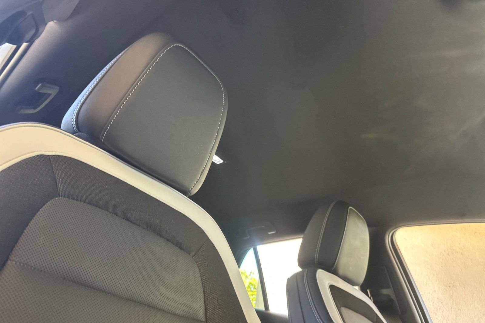 Used 2024 Chevrolet Blazer EV LT AWD/4WD image 20