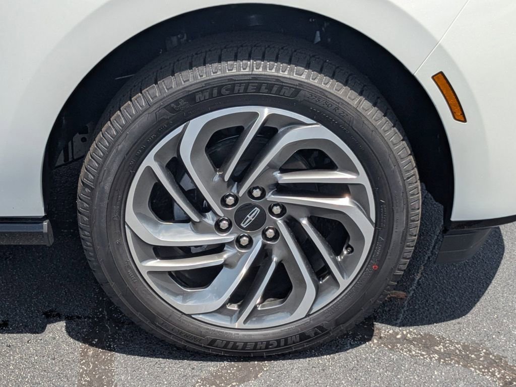 New 2026 Lincoln Navigator L Reserve AWD/4WD image 11