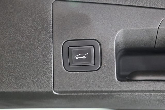 Used 2017 Cadillac XT5 Premium Luxury FWD image 37