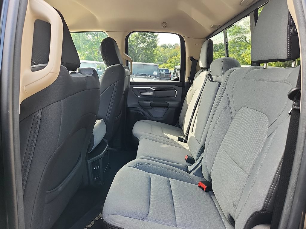 Used 2019 RAM 1500 Big Horn AWD/4WD image 10