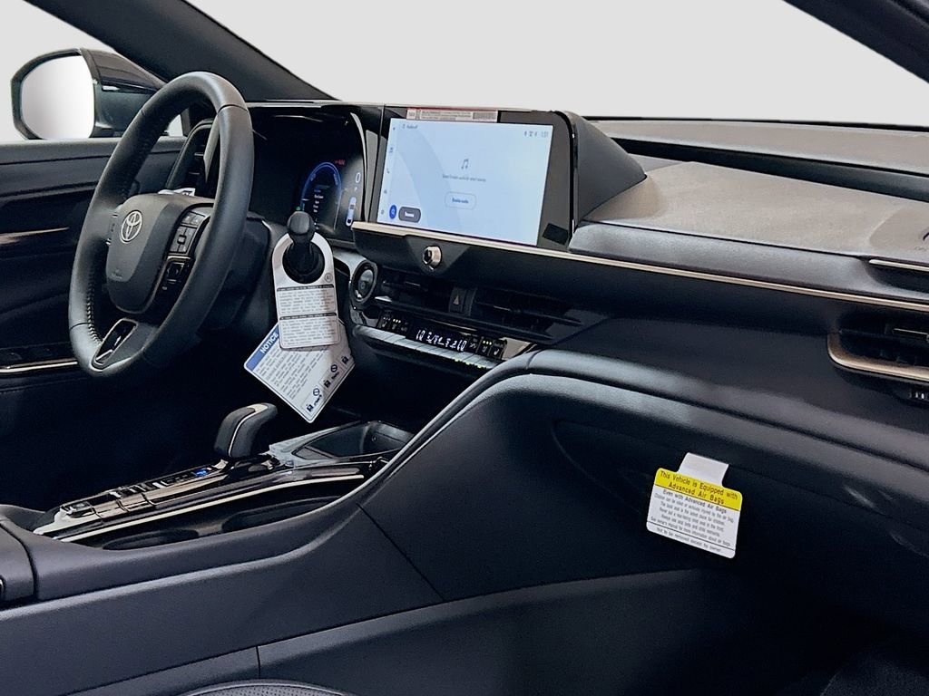 New 2026 Toyota Crown XLE image 28