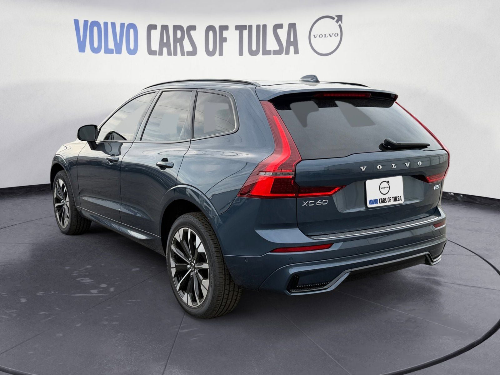 New 2026 Volvo XC60 B5 Plus w/ Protection Package Premier AWD/4WD image 3