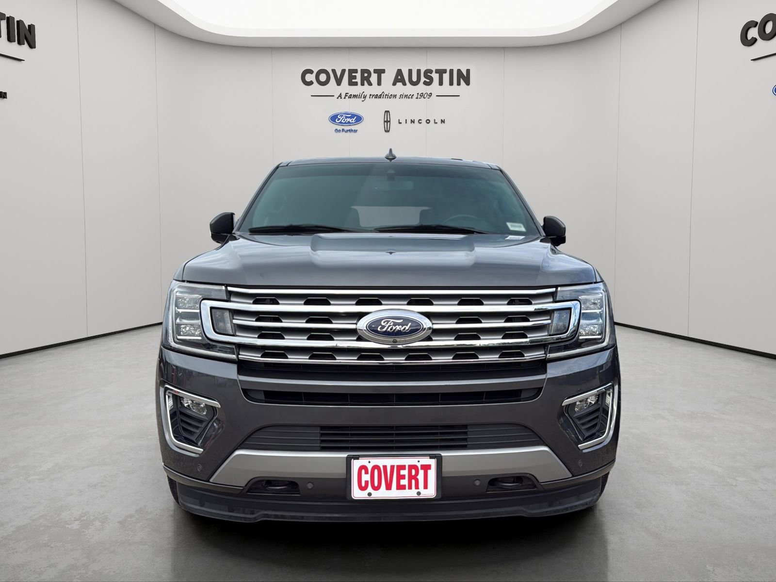 Used 2020 Ford Expedition Limited w/ Texas Edition Package AWD/4WD image 8