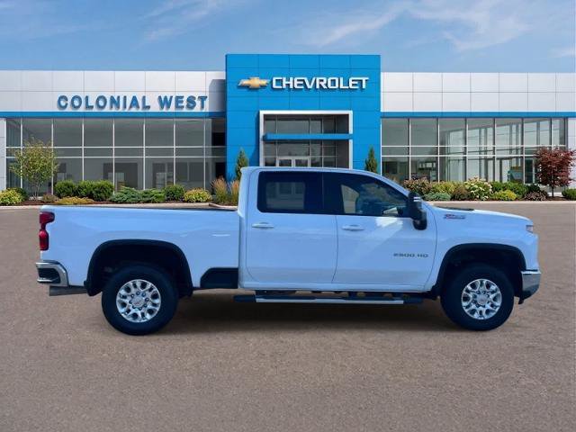 Used 2025 Chevrolet Silverado 2500 LT AWD/4WD image 17
