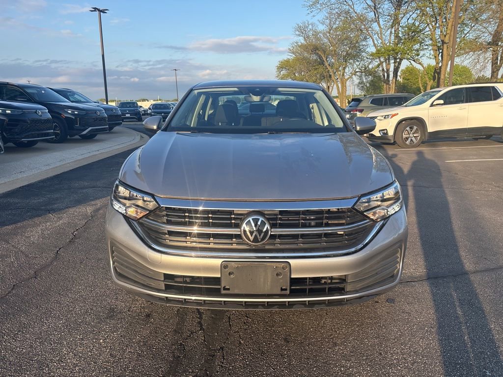 Used 2022 Volkswagen Jetta S w/ IQ.Drive Package FWD image 3