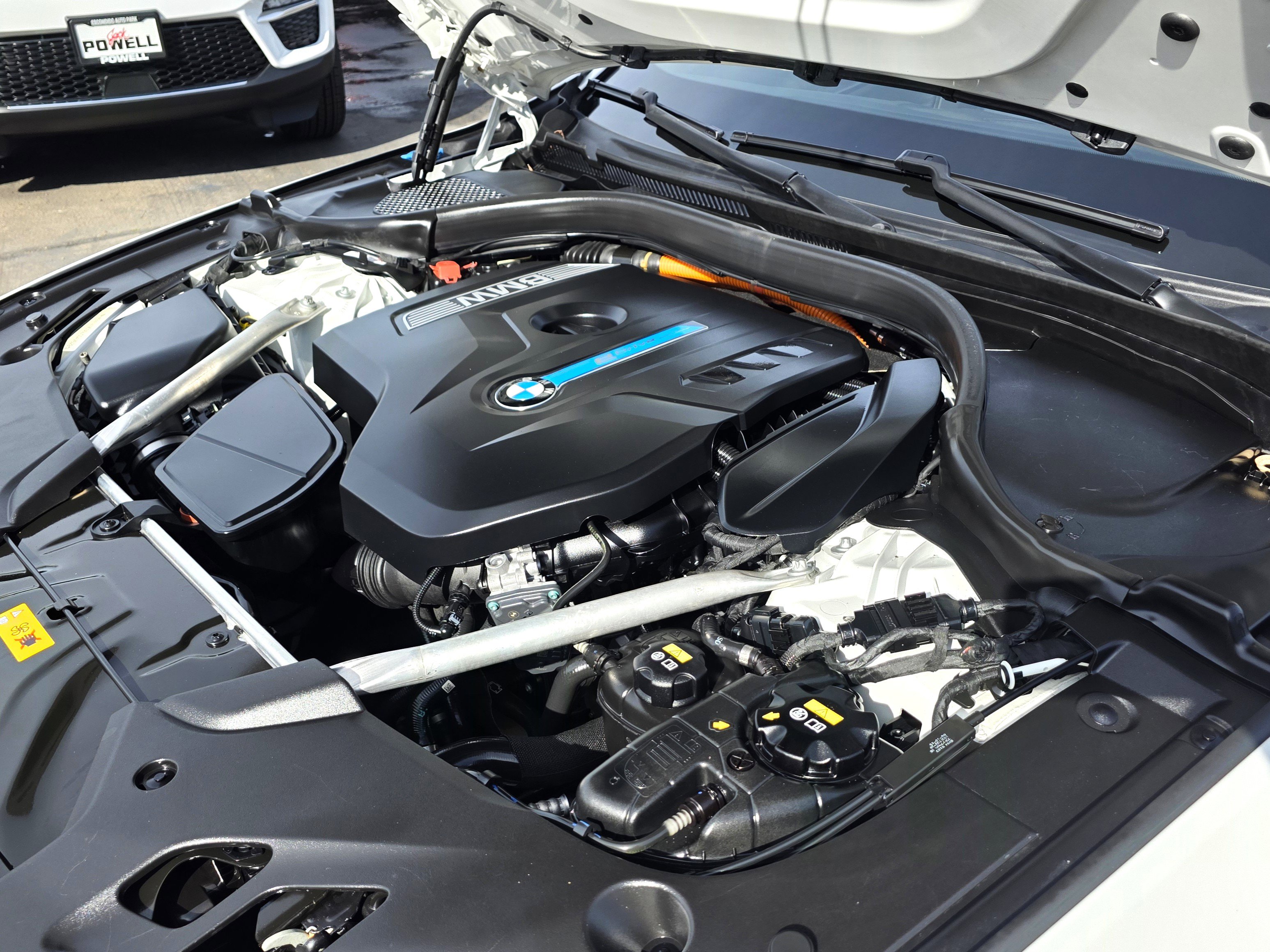 Used 2020 BMW 530e w/ Convenience Package image 20