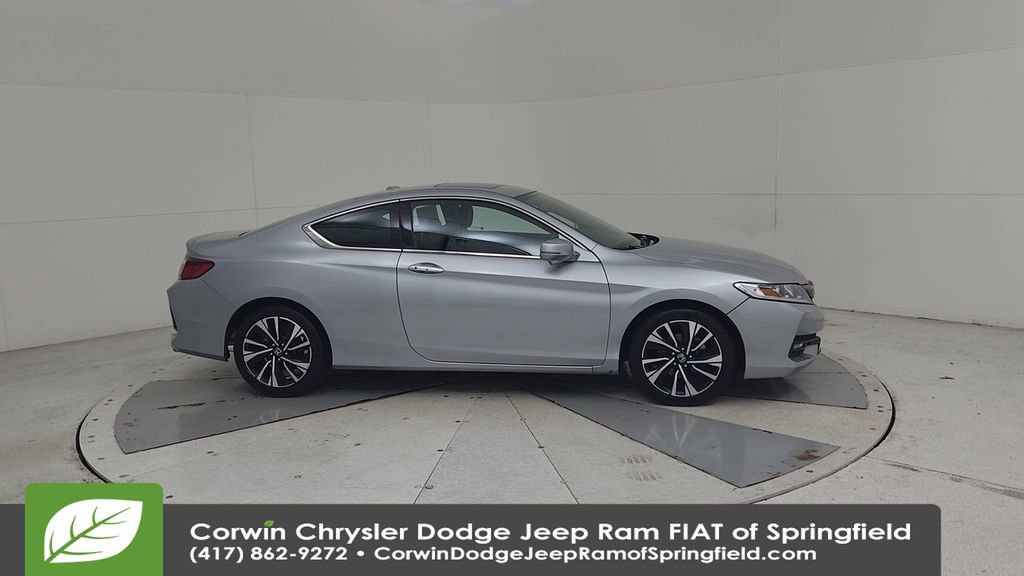 Used 2017 Honda Accord EX-L image 16