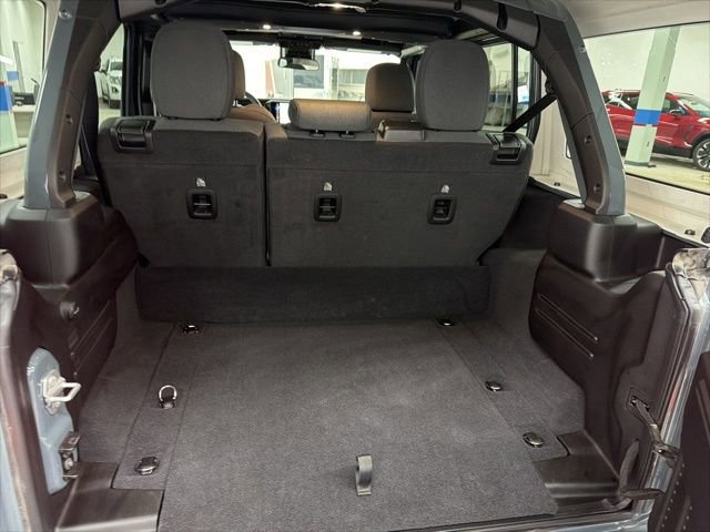 Used 2025 Jeep Wrangler Sahara 4xe w/ Safety Group image 21