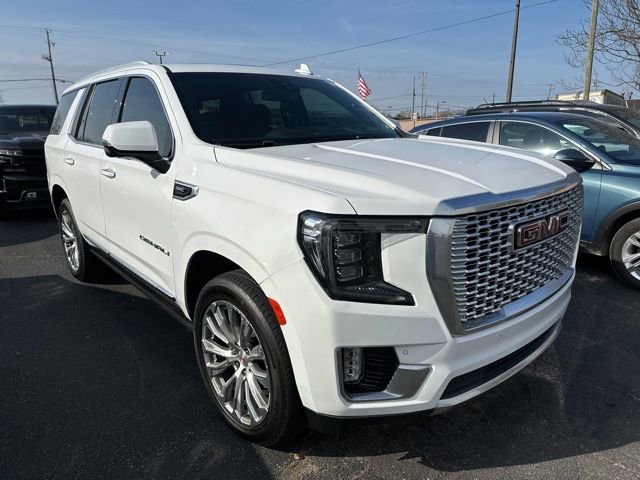 Used 2023 GMC Yukon Denali w/ Max Trailering Package image 3