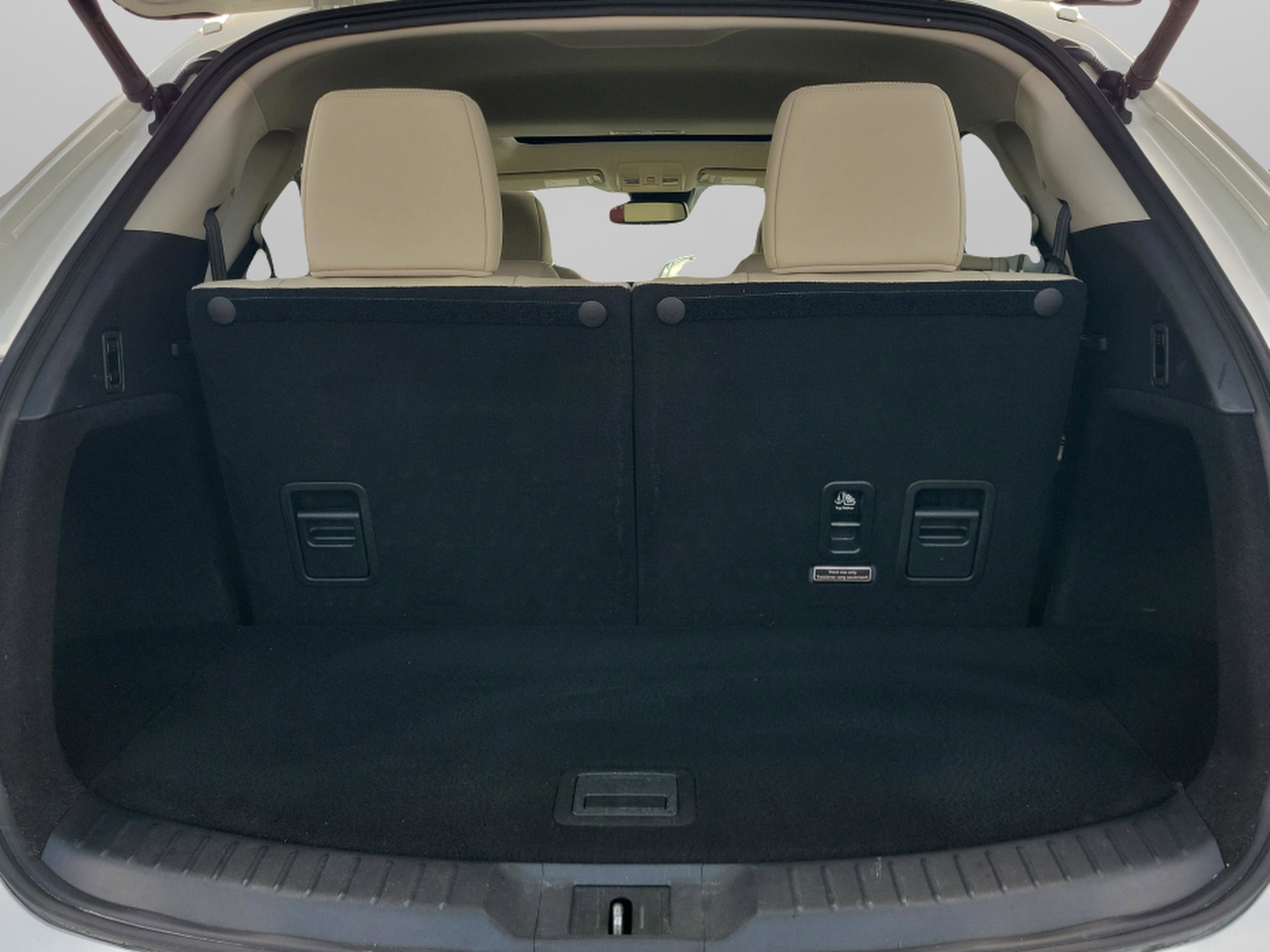 Used 2020 MAZDA CX-9 Touring w/ Touring Premium Package image 8