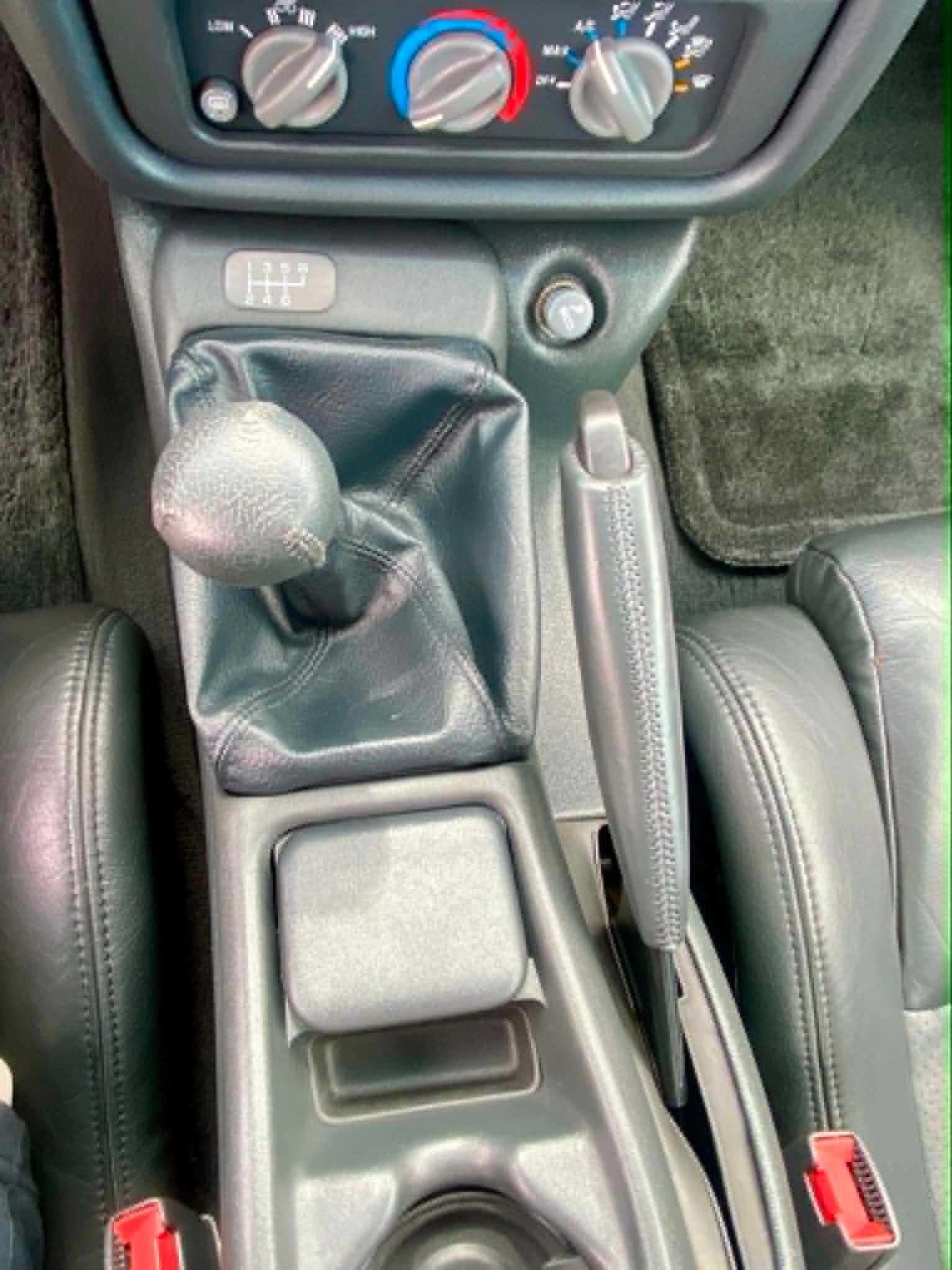 Used 1994 Pontiac Firebird Formula RWD image 15