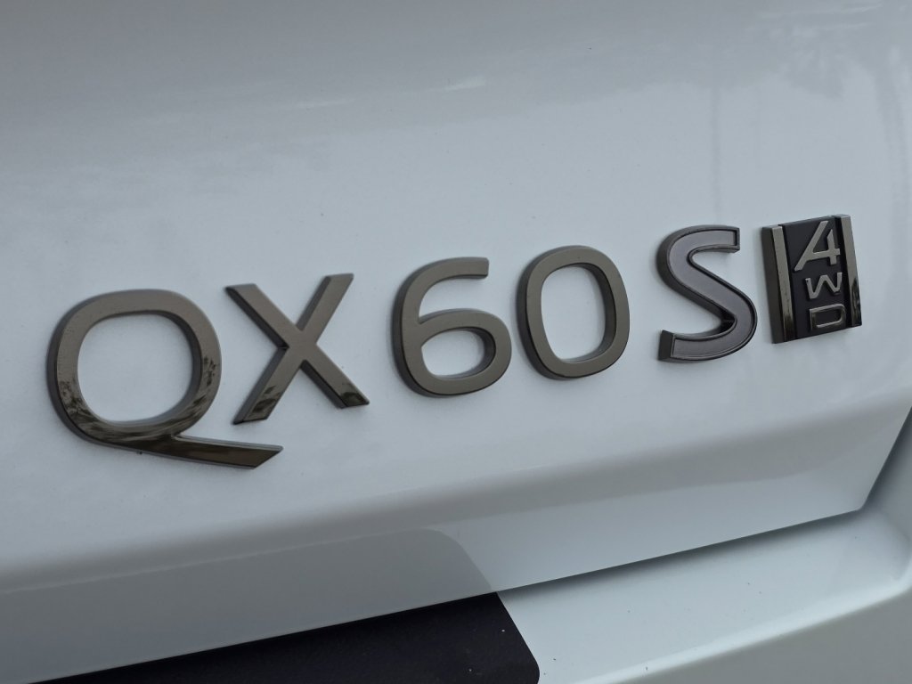 New 2026 INFINITI QX60 Sport image 13